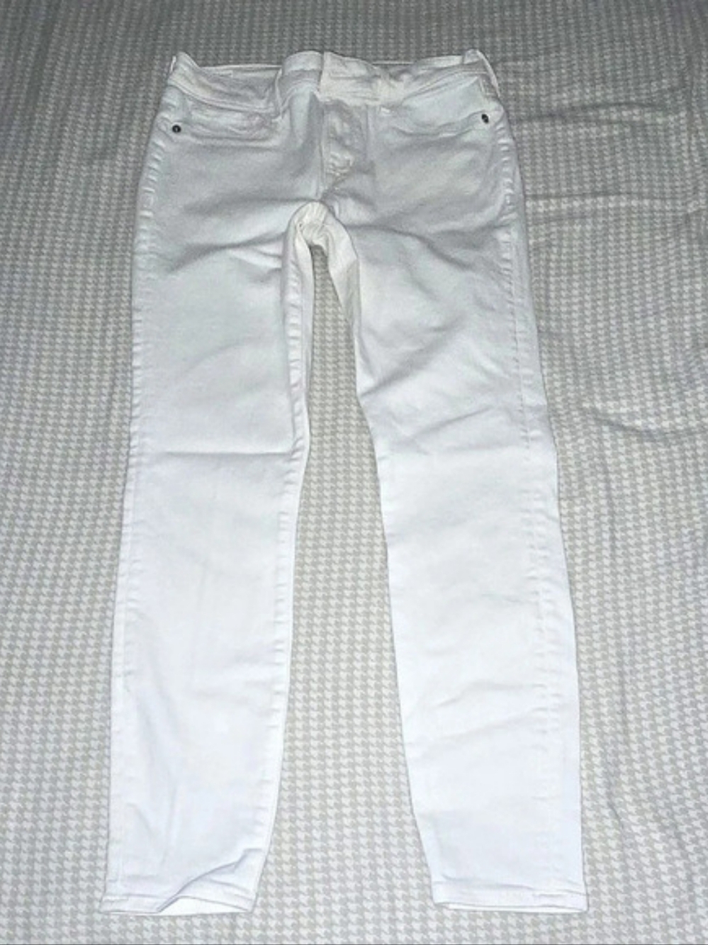 Abercrombie & Fitch Harper Low Rise Super Skinny White Skinny Jeans Waist 27